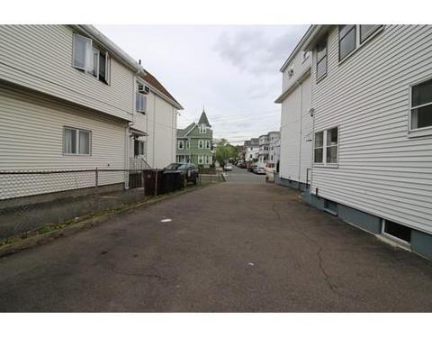 81 Cottage St, Everett, MA 02149 photo 2