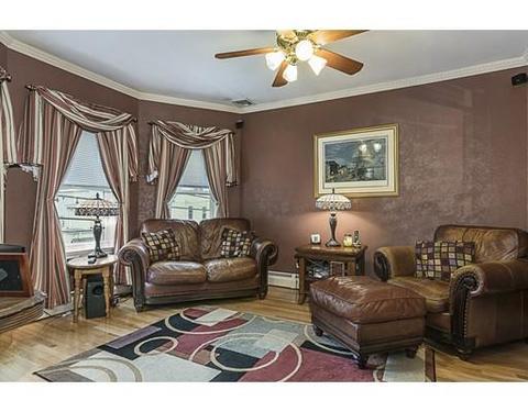 12 Wilbur St, Everett, MA 02149 photo 3