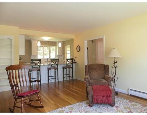 7 Marion Ave, Andover, MA 01810 photo 13
