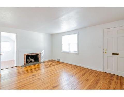 1952 Page Blvd, Springfield, MA 01104 photo 9