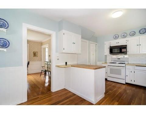 323 Nehoiden St, Needham, MA 02492 photo 11