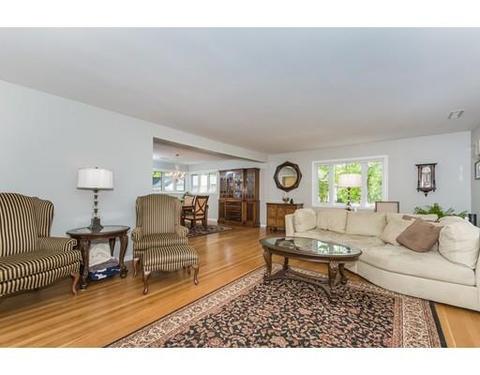 17 Ellis Dr, Worcester, MA 01609 photo 6