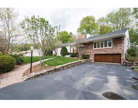 17 Ellis Dr, Worcester, MA 01609 photo 3