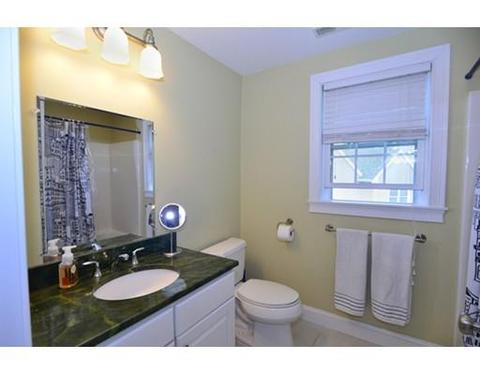 124 Forest St, Worcester, MA 01609 photo 13