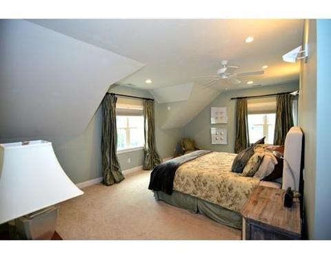 124 Forest St, Worcester, MA 01609 photo 19