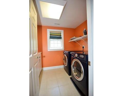 124 Forest St, Worcester, MA 01609 photo 17