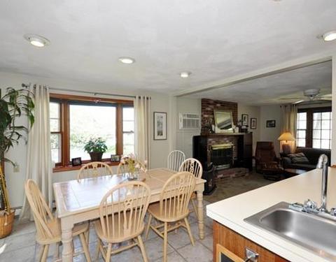 28 Rickey Dr, Maynard, MA 01754 photo 5