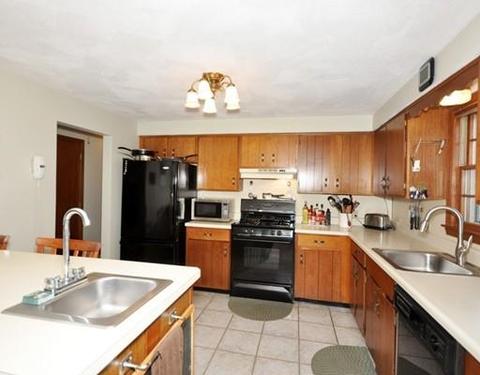 28 Rickey Dr, Maynard, MA 01754 photo 3