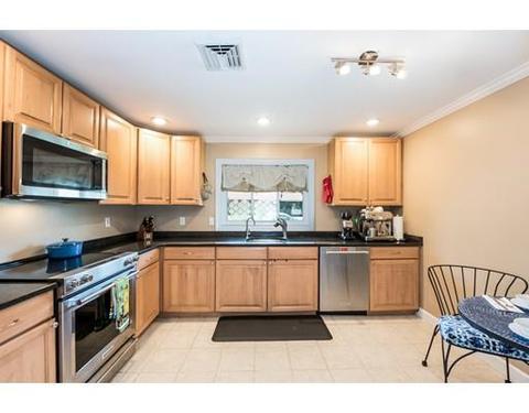 39 Beverly Rd, Natick, MA 01760 photo 5