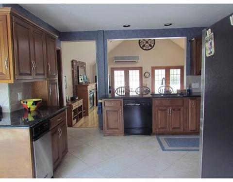 16 Devon Rd, Leominster, MA 01453 photo 8