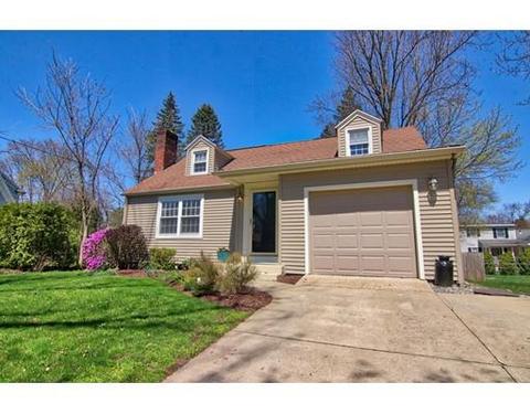 204 Maple Rd, Longmeadow, MA 01106 photo 1