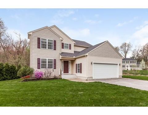 10 Marks Way, Maynard, MA 01754 photo 2