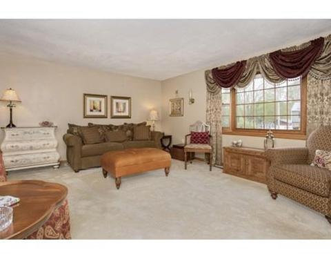 28 Davis Ln, Reading, MA 01867 photo 17
