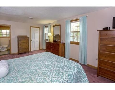 28 Davis Ln, Reading, MA 01867 photo 22