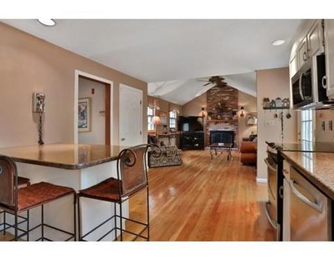 28 Davis Ln, Reading, MA 01867 photo 7