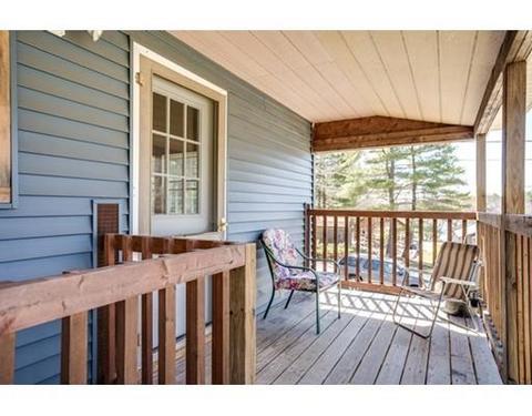 4 Browns Brook Rd, Webster, MA 01570 photo 11