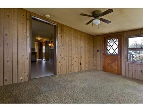 5 Wendgail Ct, Beverly, MA 01915 photo 2