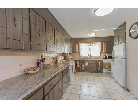 43 Sycamore St, Everett, MA 02149 photo 6