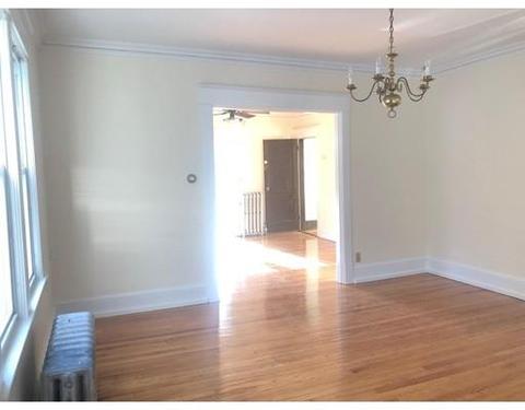 151 Woodside Ter, Springfield, MA 01108 photo 4