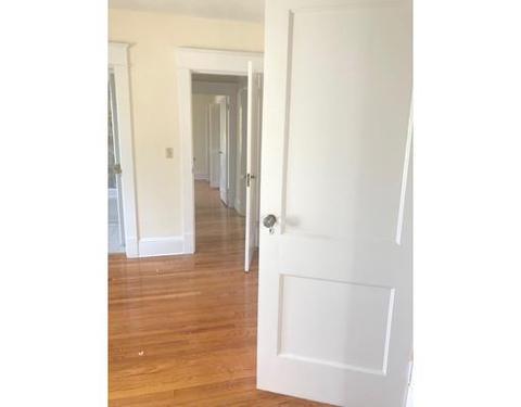 151 Woodside Ter, Springfield, MA 01108 photo 12