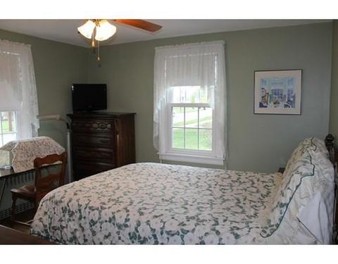 55 Gillette Cir, Springfield, MA 01118 photo 16