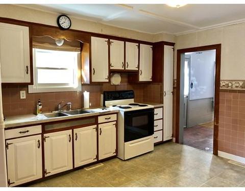 9 Springfield St, Gloucester, MA 01930 photo 12