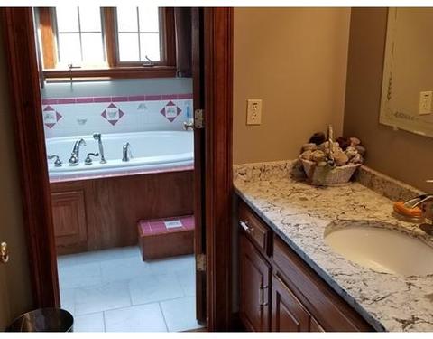 24 Taft St, Upton, MA 01568 photo 22