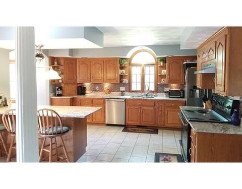 24 Taft St, Upton, MA 01568 photo 8
