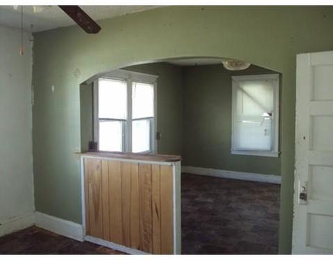 20 Curtis St, Springfield, MA 01119 photo 5