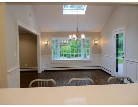 120 Locust Ln, Needham, MA 02492 photo 6