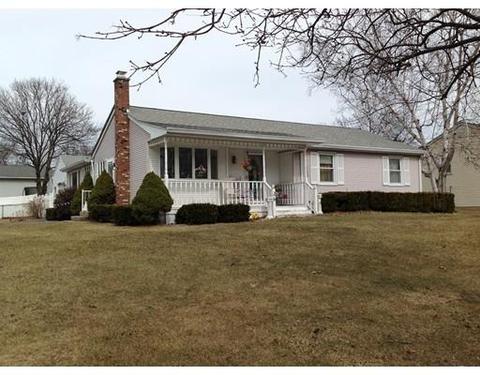 26 Stanley St, Springfield, MA 01104 photo 8