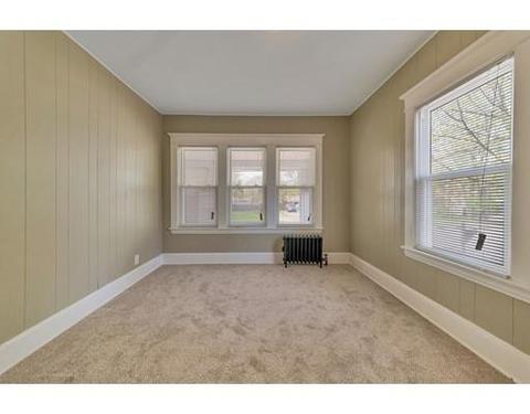 353 Dorset St, Springfield, MA 01108 photo 9