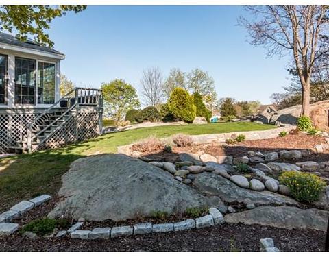 8 Beach Rd, Gloucester, MA 01930 photo 4