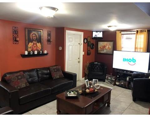 25 King St, Springfield, MA 01109 photo 3
