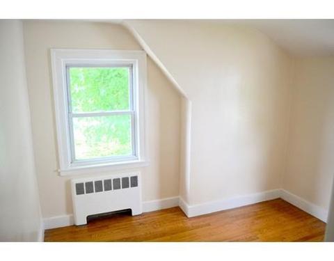 29 5th Ave, Worcester, MA 01607 photo 13