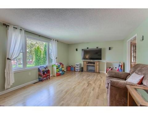 156 Salisbury St, Dracut, MA 01826 photo 12