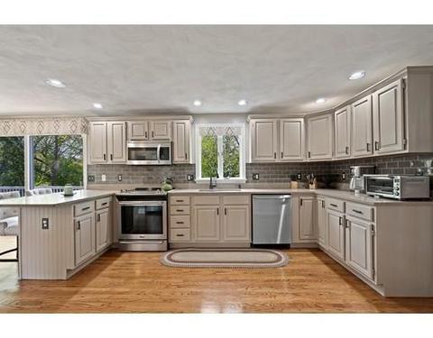 5 Elerton Ln, Danvers, MA 01923 photo 3