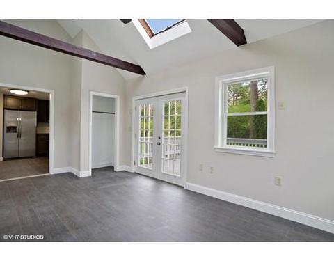 9 Sunset Blvd, East Wareham, MA 02538 photo 6