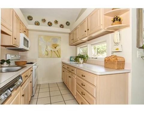 160 Hillside Dr, Barnstable, MA 02630 photo 9