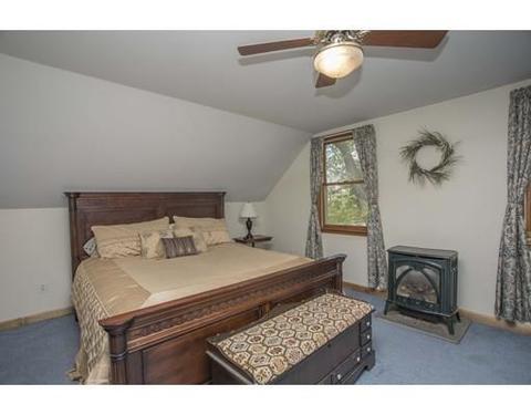 19 Temple Pl, Fairhaven, MA 02719 photo 22