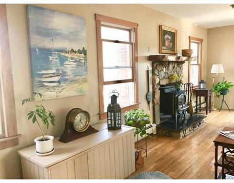 19 Temple Pl, Fairhaven, MA 02719 photo 6