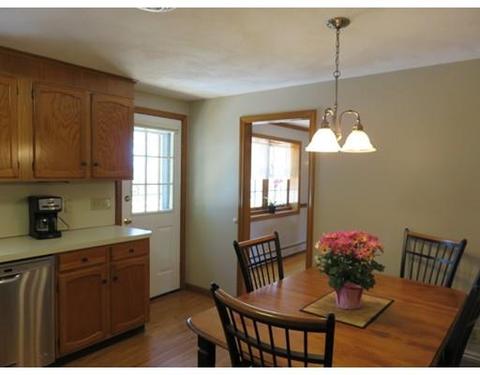 52 Anthony Ln, Dedham, MA 02026 photo 5