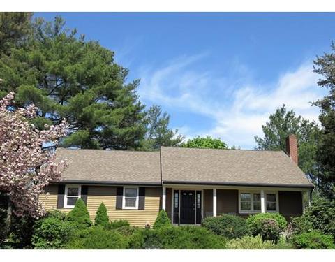52 Anthony Ln, Dedham, MA 02026 photo 1