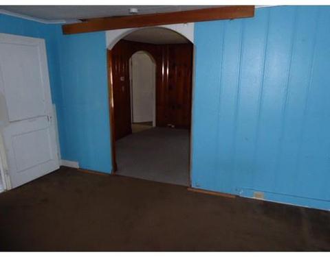 84 Cherryvale St, Chicopee, MA 01020 photo 9