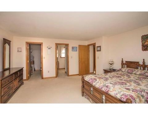 554 Joseph Dr, Fall River, MA 02720 photo 13