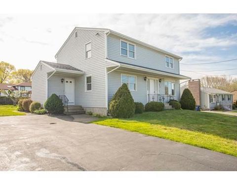 554 Joseph Dr, Fall River, MA 02720 photo 3