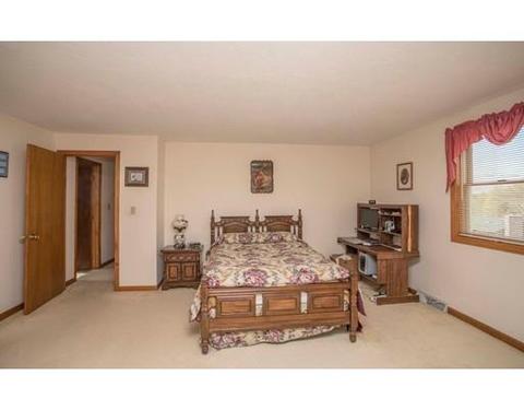 554 Joseph Dr, Fall River, MA 02720 photo 14