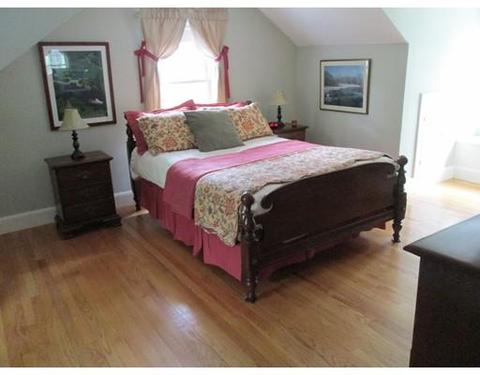 10 Forrest Rd, Walpole, MA 02081 photo 14