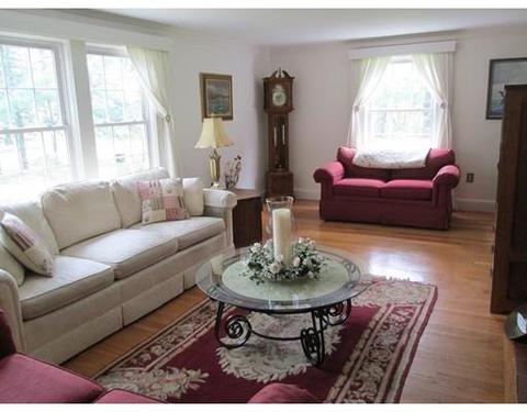10 Forrest Rd, Walpole, MA 02081 photo 12