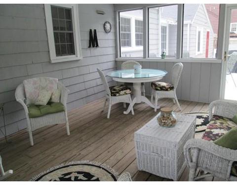 10 Forrest Rd, Walpole, MA 02081 photo 13